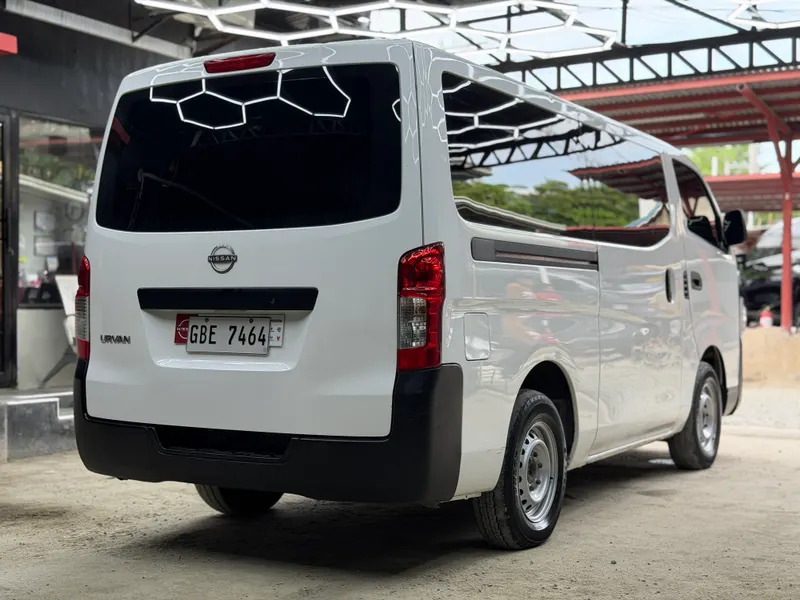2024 Nissan NV350 Urvan 2.5L M/T