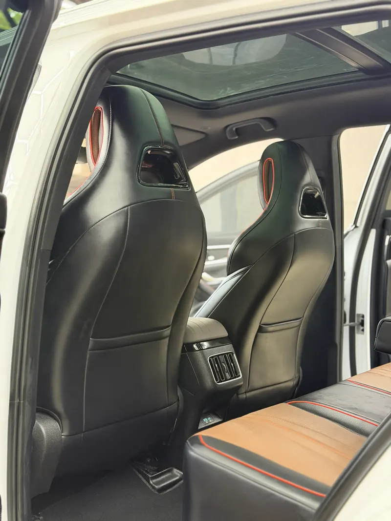 2025 BYD Sealion 6 DM-i 