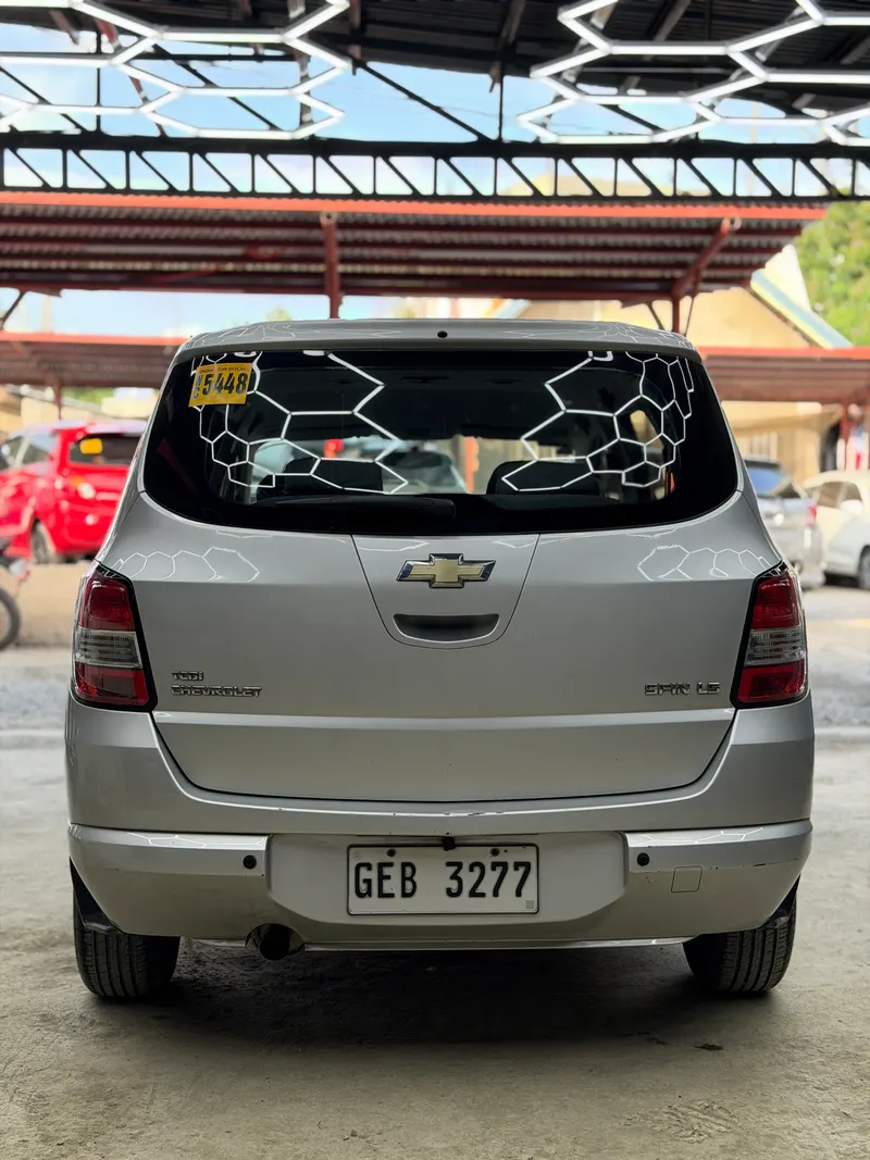 2015 Chevrolet Spin LS M/T 