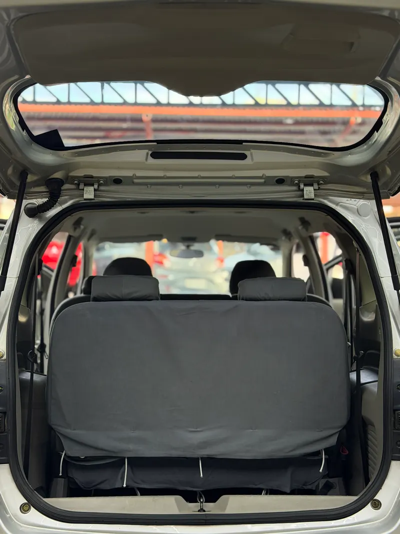 2015 Chevrolet Spin LS M/T 