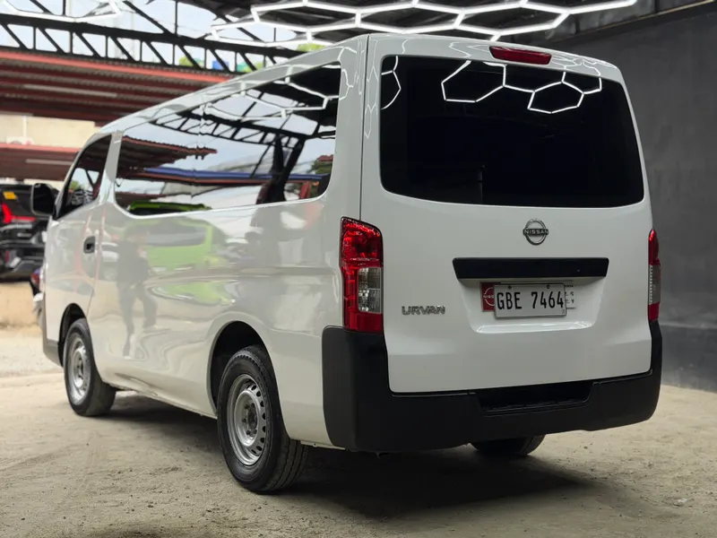 2024 Nissan NV350 Urvan 2.5L M/T