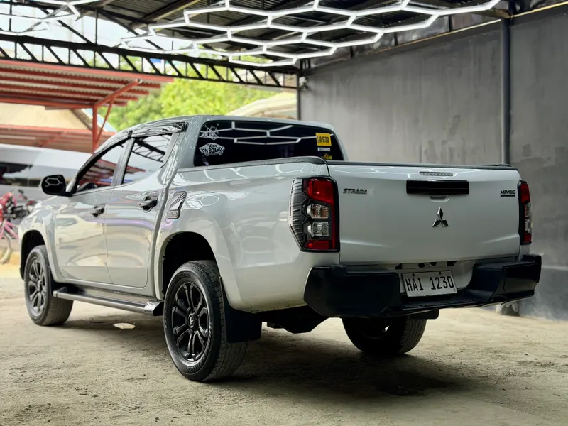 2023 Mitsubishi Strada GLS 4x2 A/T
