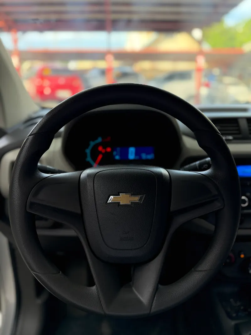 2015 Chevrolet Spin LS M/T 